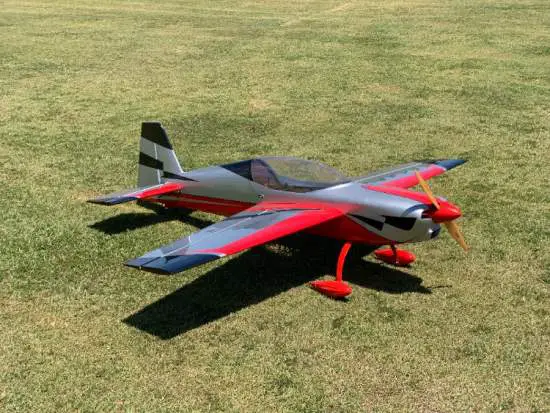 Extreme Flight extra NG 2m electric