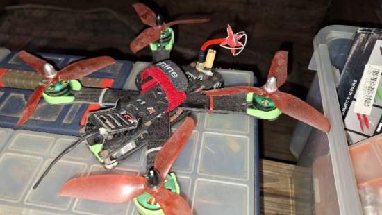 FPV 220mm quad, with Quantum FPV gear