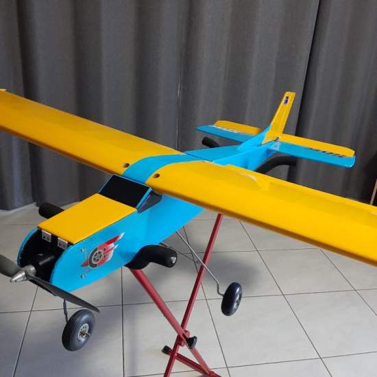 RC ELECTRIC TRAINER PLANE 