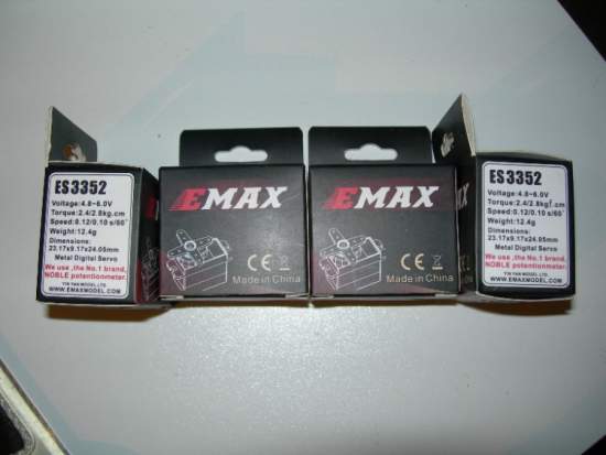 EMAX ES 3352 servo,  New in the Box