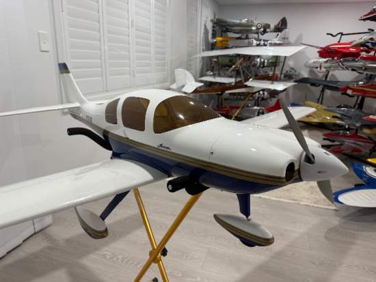 Great planes lancair 2mtr fibreglass 