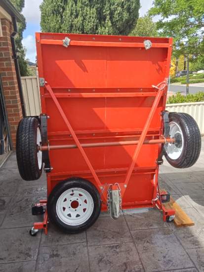 folding trailer 