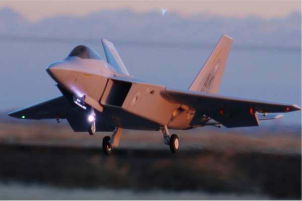 AF F-22 Raptor 1.8M (71&quot;) (Turbine Ready) combo with Swiwin SW80 engine